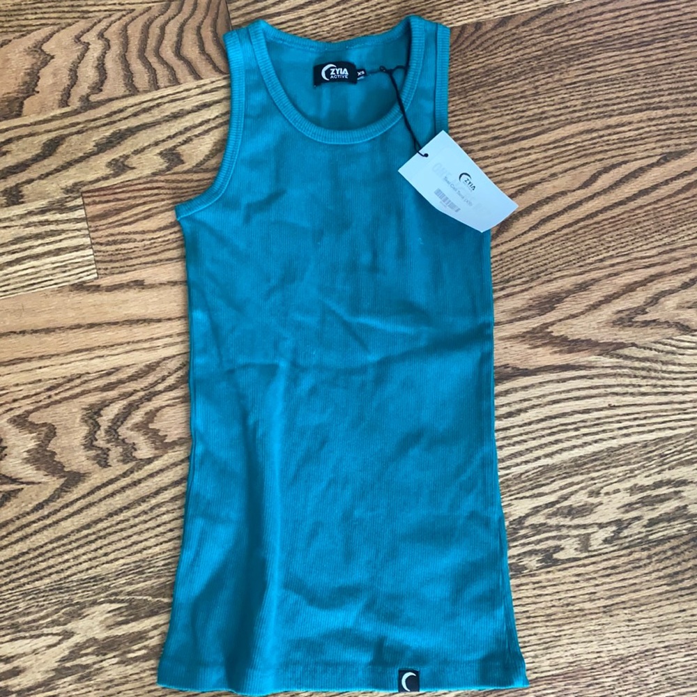 NWT zyia teal Cali tank Xs